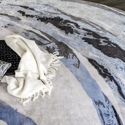 Blue Grey Abstract Round Handmade Silk Rug for Living Room and Foyer.