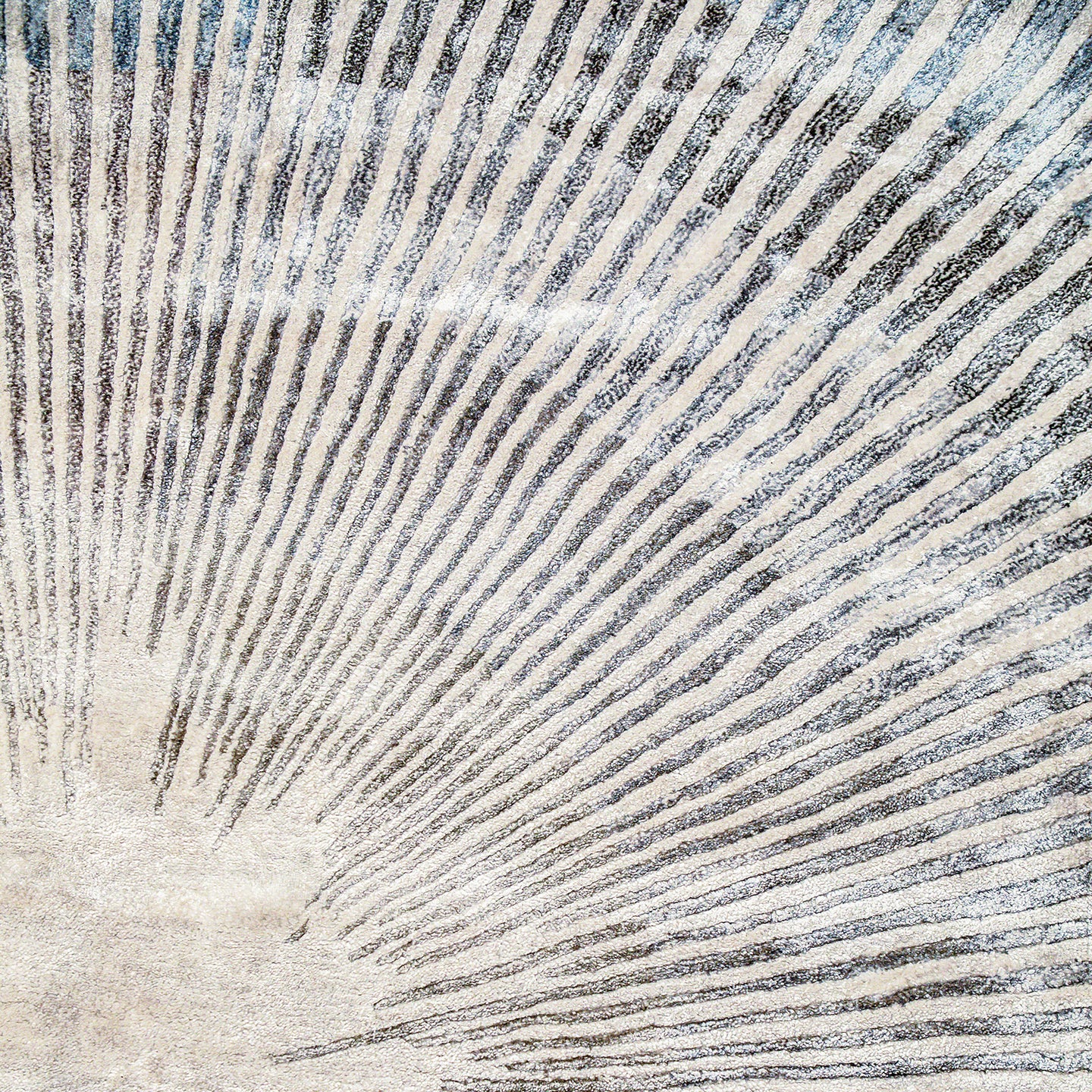 RADIANCE RUG