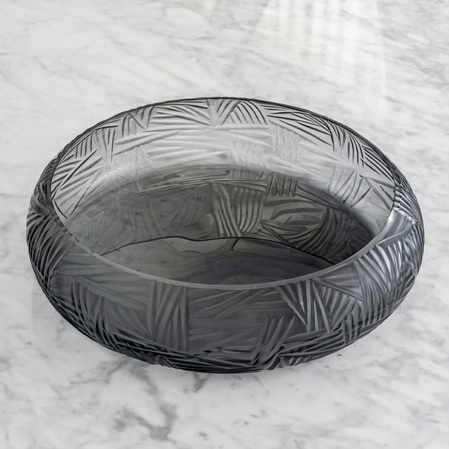 Solara grey crystal cut glass bowl with hand-cut pattern, elegant round decorative centerpiece for luxury home décor