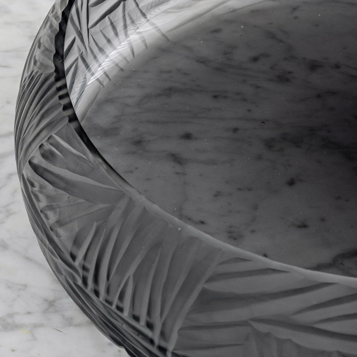 Solara grey crystal cut glass bowl with hand-cut pattern, elegant round decorative centerpiece for luxury home décor
