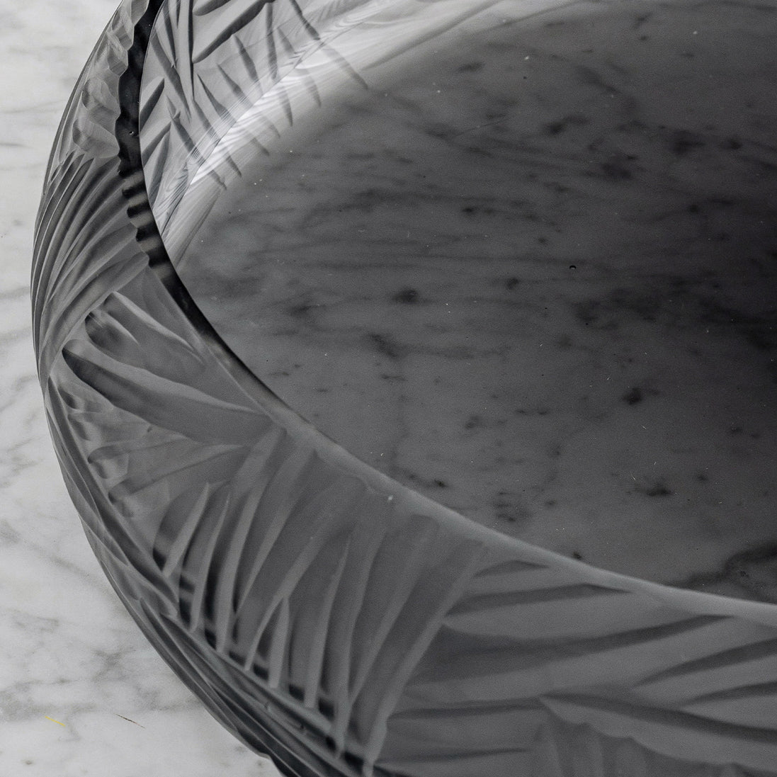 Solara grey crystal cut glass bowl with hand-cut pattern, elegant round decorative centerpiece for luxury home décor