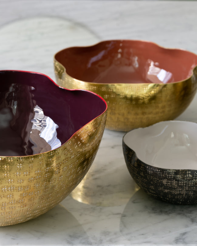 Vistoso decorative metal bowl set with textured nickel, brass and gold finishes and colourful enamel interiors for serving and home décor