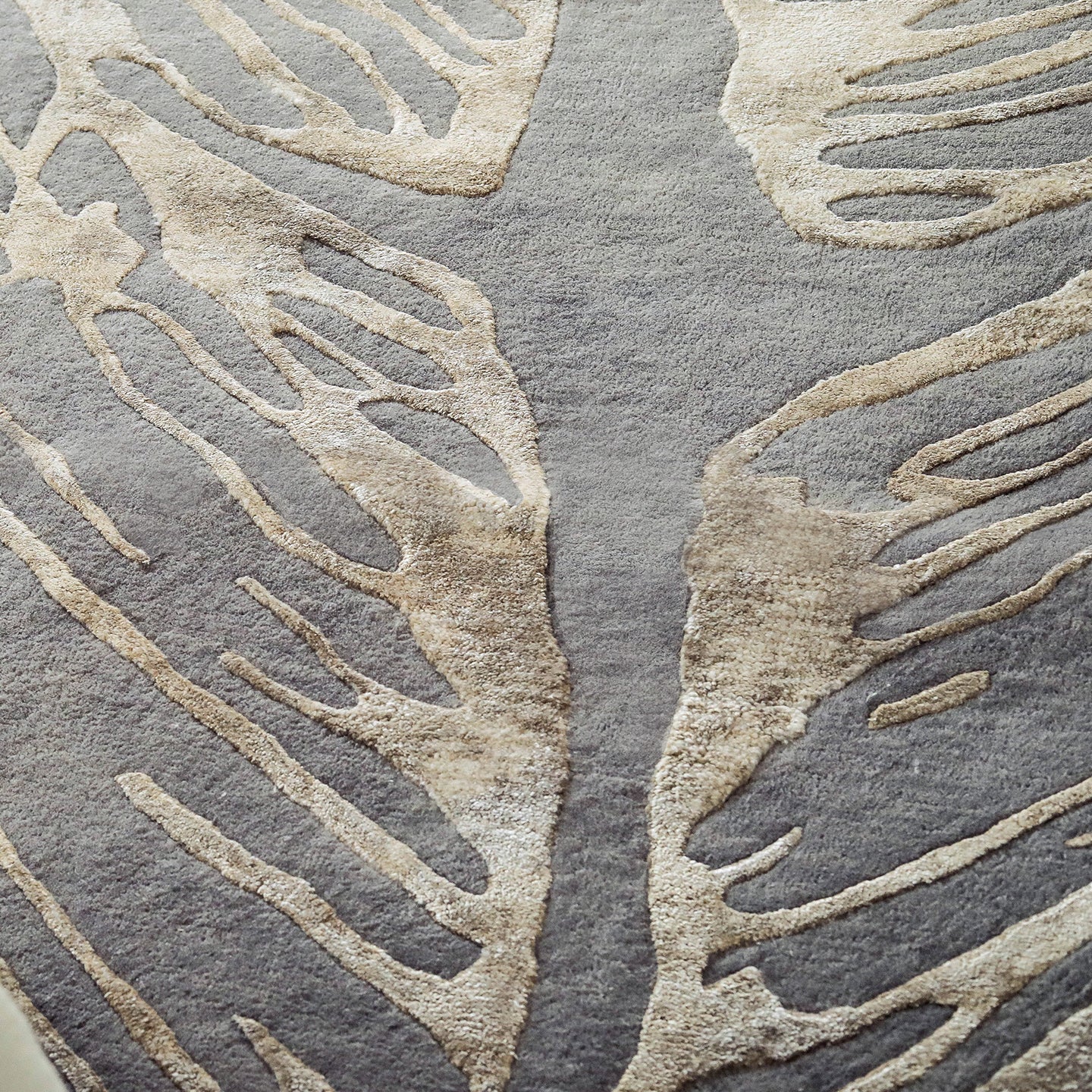 KOMOREBI RUG