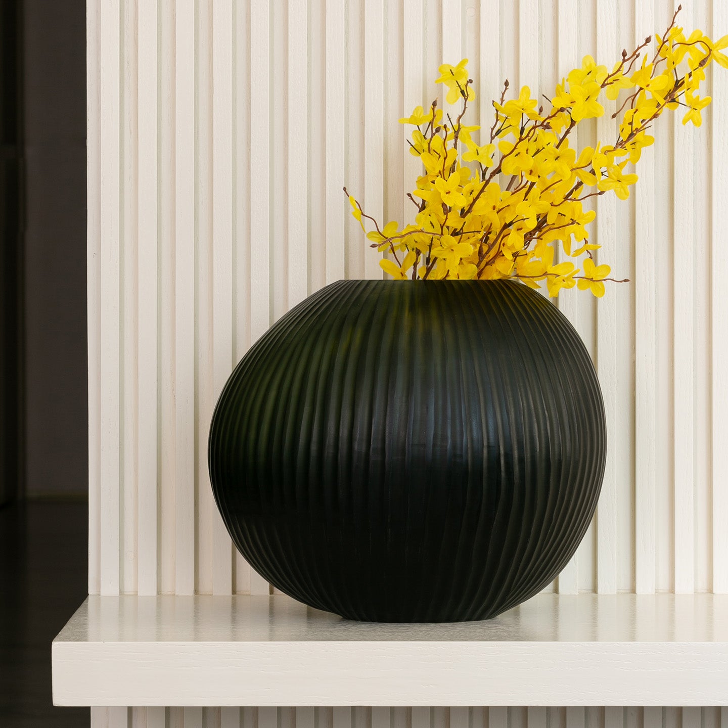 MALEA GLASS VASE
